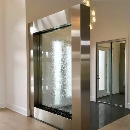 آبنما استند