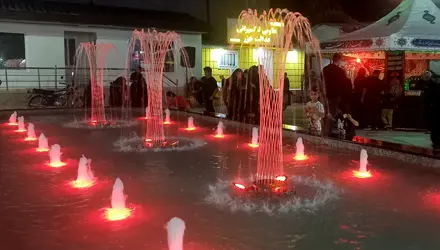 آبنمای محمودآباد آبنمای محمودآباد